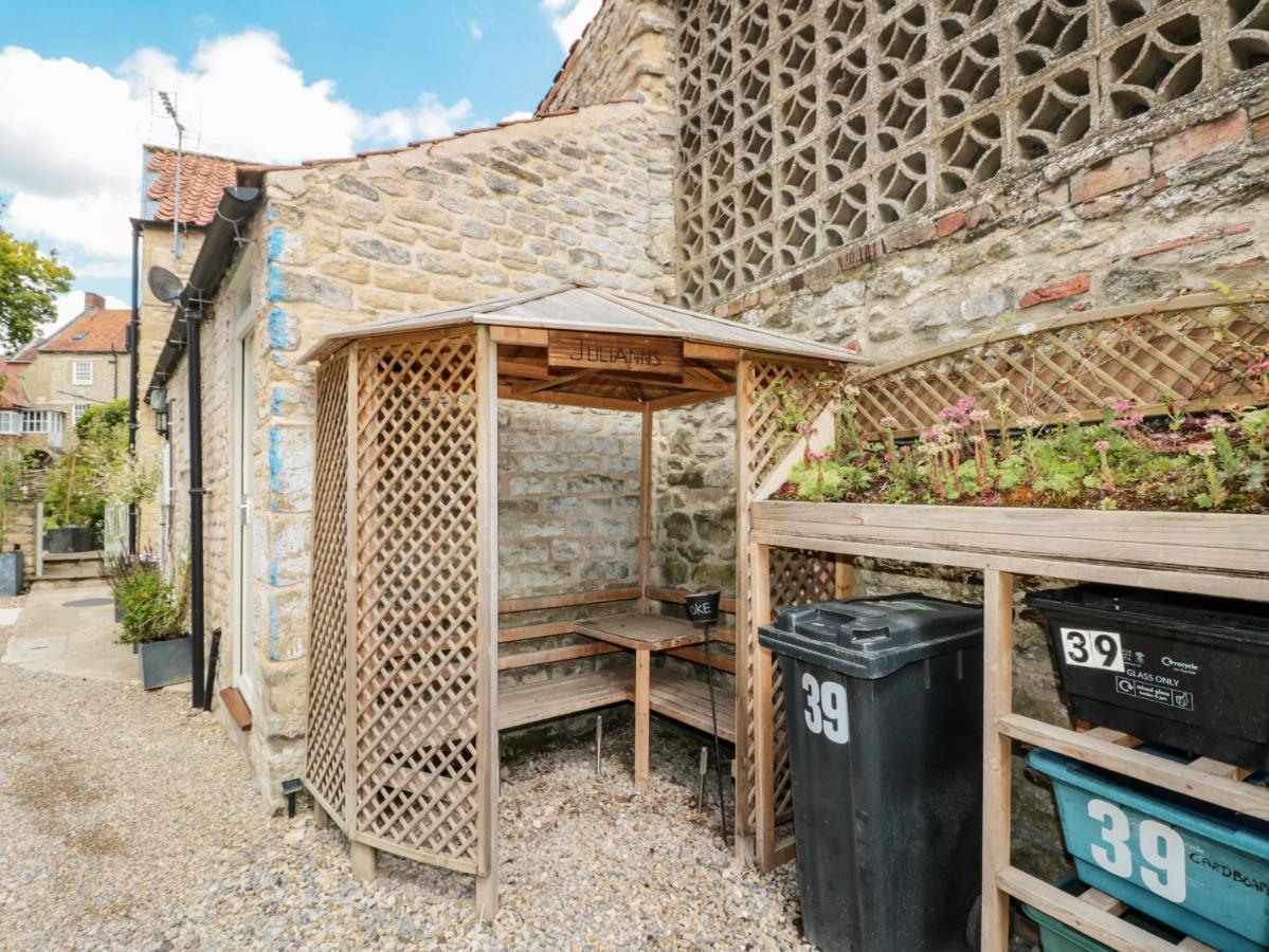 Adelaide'S Cottage Pickering Exterior photo